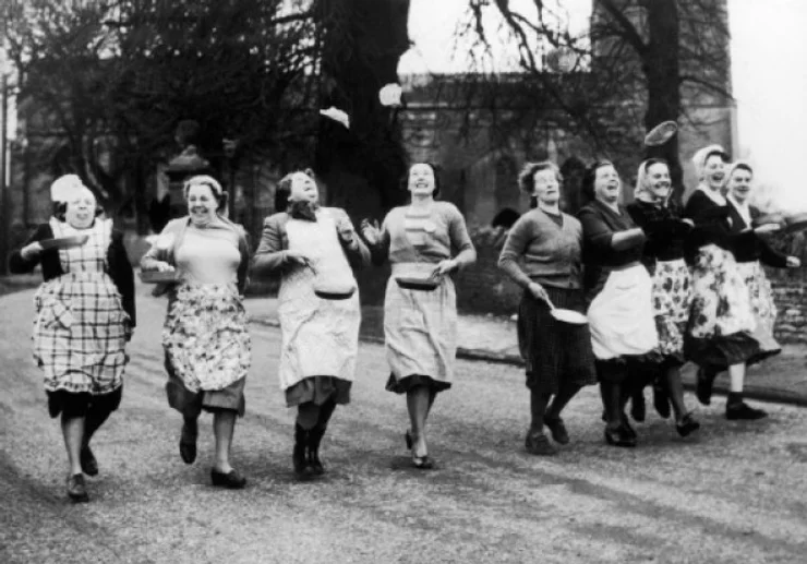Traditional pancake race